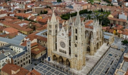 mujeres casadas León